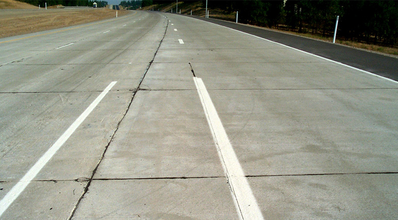 concrete road has too many seams