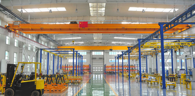 overhead crane in factory