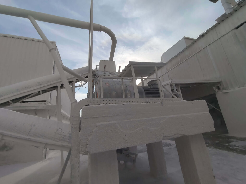 Daswell crushing plant for powder processing 6