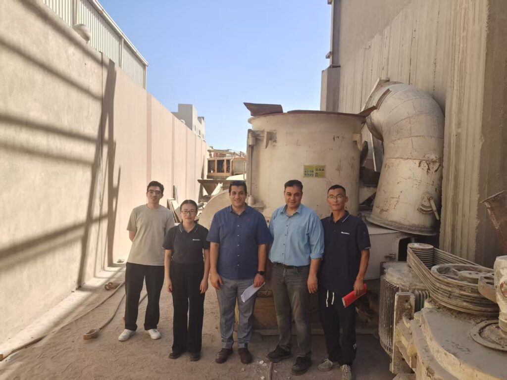 DASWELL in Egypt 14 group photo with egyptian clients 4