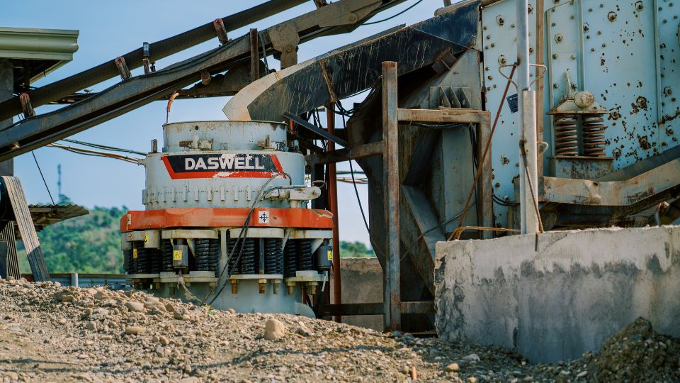 30t mobile crushing plant operation 30T Mobile Crushing Plant Operation
