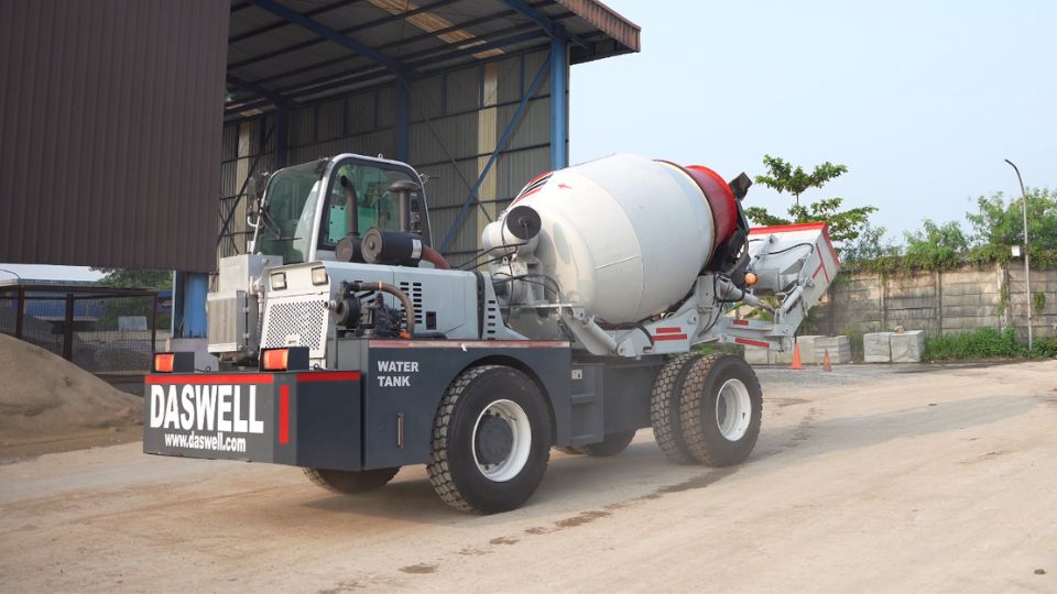 Self loading concrete mixer test run Self Loading Concrete Mixer Test Run